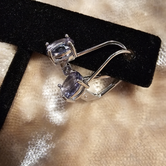 Amethyst 2 CT Genuine 18 kt Gold over Brass Leverback Earrings February … - Picture 5 of 5